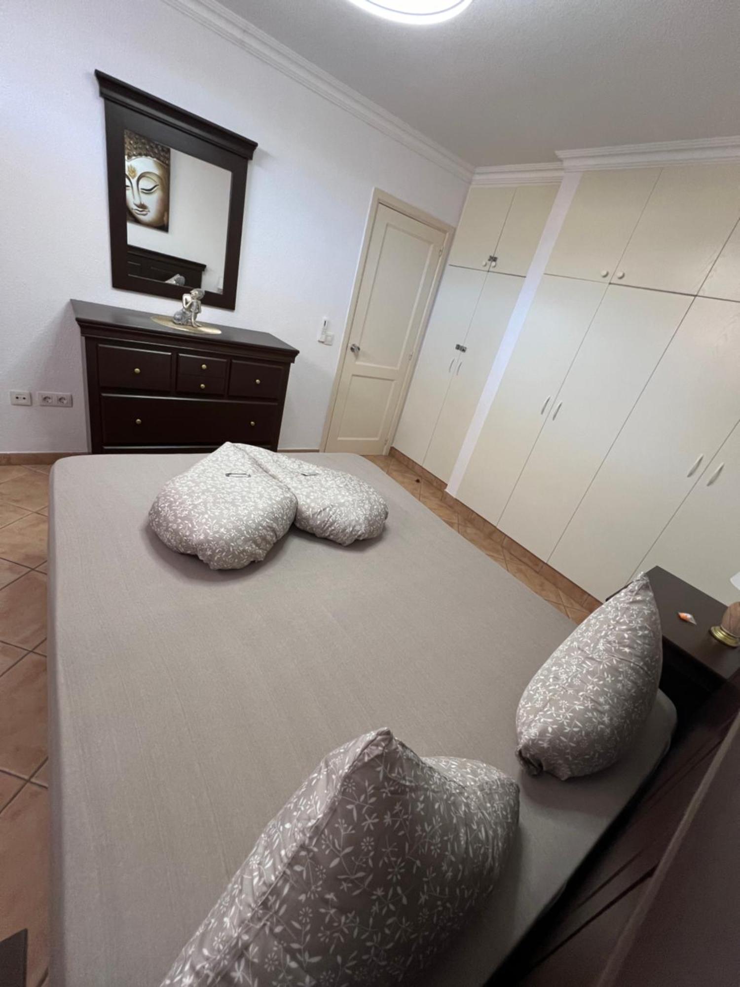 Apartment Center Los Cristianos 로스크리스티아노스 외부 사진