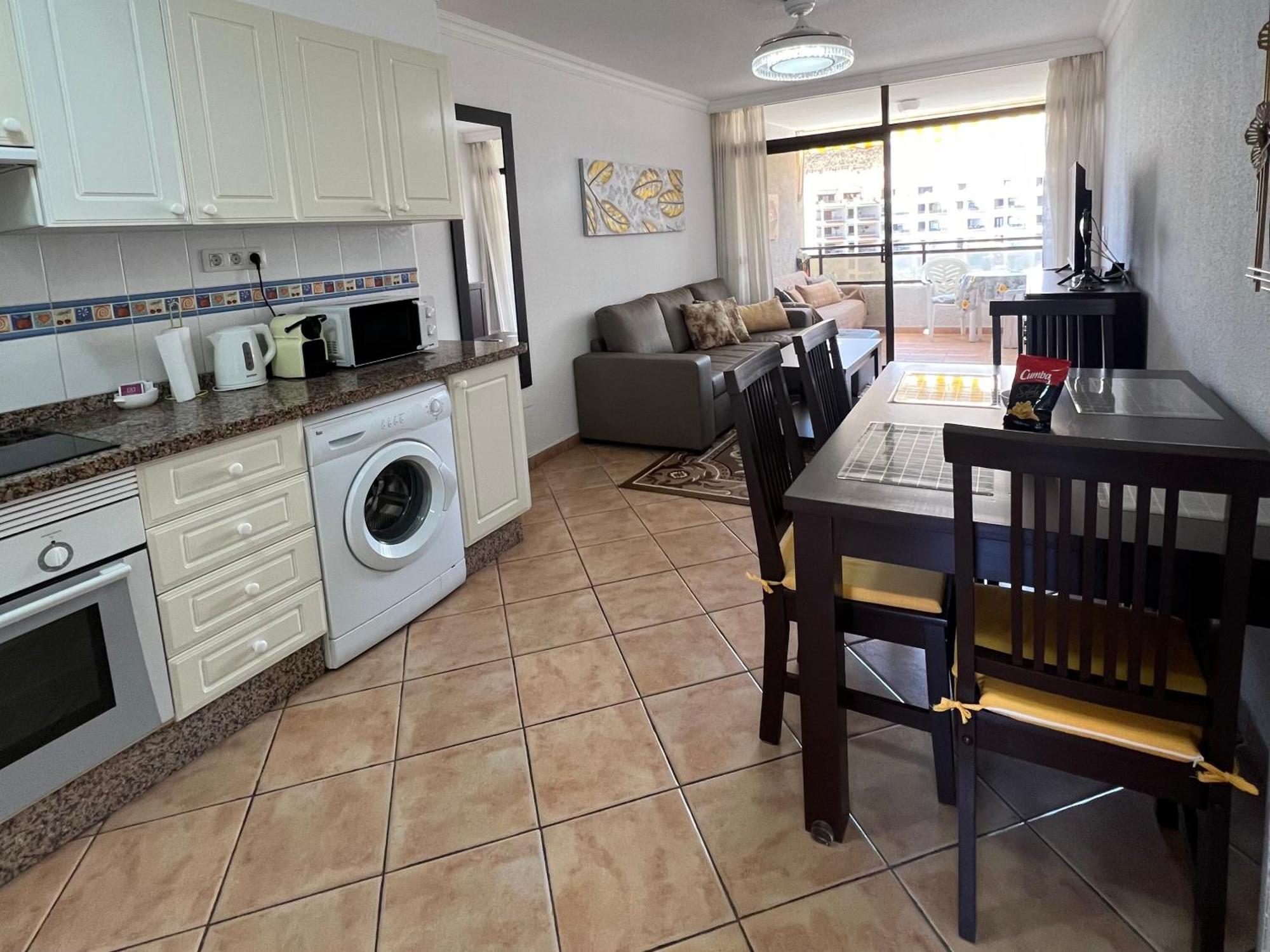 Apartment Center Los Cristianos 로스크리스티아노스 외부 사진